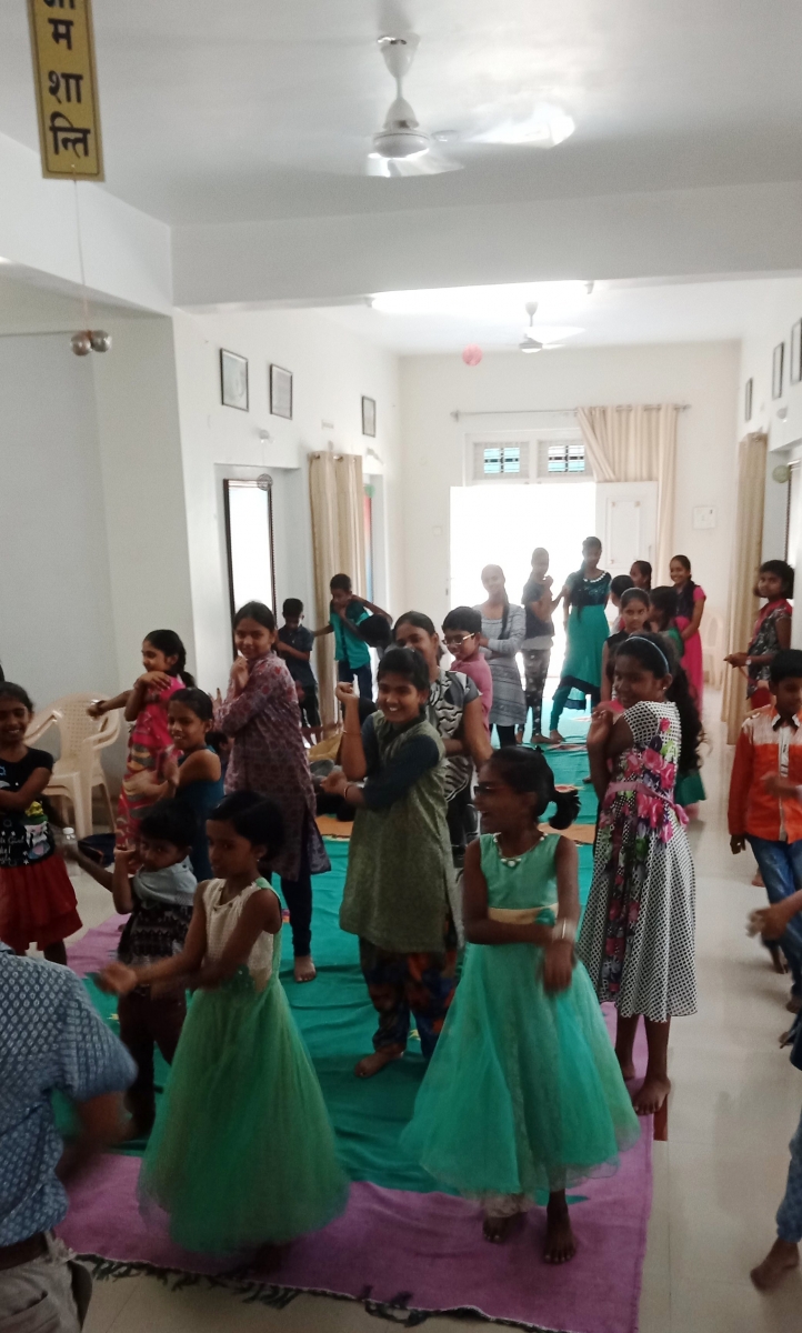 Day 1 Children Summer Camp a Sangareddy Center          